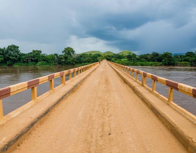 Réalisation d’un pont semi-définitif de 06m